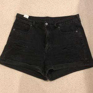 American Eagle high-waisted distressed shorts